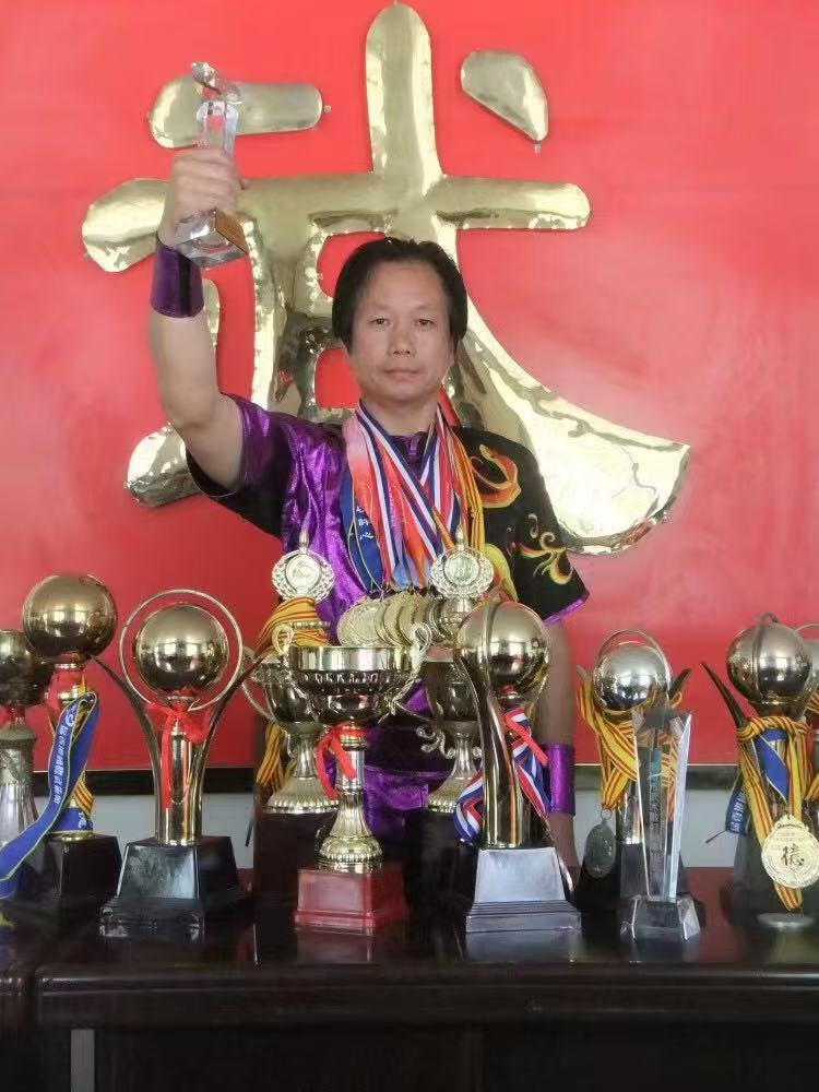 湘西土家族苗族自治州学校